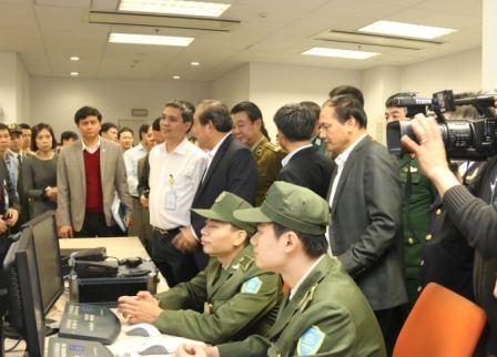 Phó Thủ tướng thường trực Chính phủ Trương Hòa Bình làm việc tại Cảng hàng không Quốc tế Nội Bài